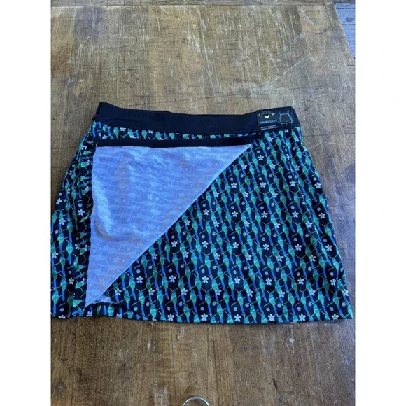 Callaway 16" Hummingbird Print Wrap Golf Skort Size: Medium NWT Women's GR - Picture 10 of 12